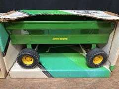(2) 1/16 John Deere M + Wagon NIB Ertl