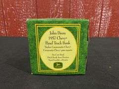 1/25 John Deere 1957 Chevy Truck Bank NIB Ertl
