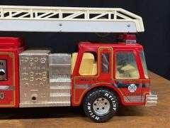 (2) Fire Trucks NyLint