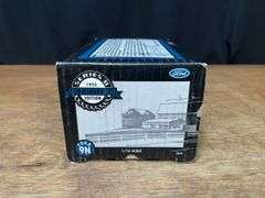 1/16 Ford 9N 1995 NFTM NIB Ertl