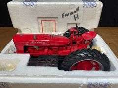 1/12 Farmall H Franklin Mint