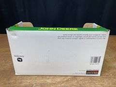 1/16 John Deere Lindeman Crawler w/Cultivator NIB SC