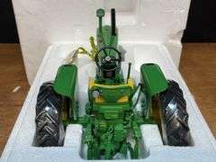 1/16 John Deere 630 Precision NIB Ertl