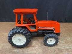 1/16 AC 8010 Ertl