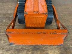 Bulldozer + Shovel NyLint
