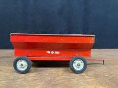 (2) 1/16 Tru Scale Elevator + Wagon Carter