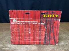 1/64 IH Tractor Historical Set NIB Ertl