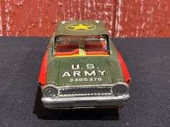 (2) US Army Car + Jumpin Jeep