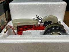 1/16 Ford 640 Precision NIB Ertl