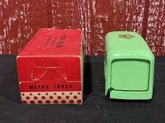 IH Metro Truck NIB Product Miniature