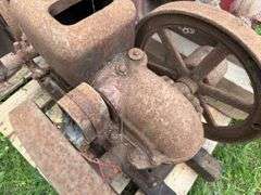 1.5HP John Deere Model E - Red