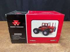 1/32 MF 1505 NIB Ertl