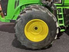 1/32 John Deere 9510R 2012 Farm Show NIB Ertl