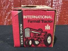 1/16 IH 544 NIB Ertl