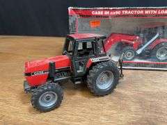 (4) 1/32 Case-IH Tractors + Spreaders Ertl