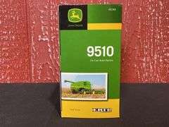 1/64 John Deere 9510 Combine NIB Ertl