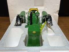 1/16 John Deere 630 Precision NIB Ertl