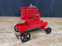 1/8 New Holland Engine 100th Anniversary NIB Ertl