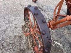 Allis Chalmers 2 Bottom Pull Type Plow