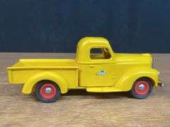 (2) International Pickups Product Miniature
