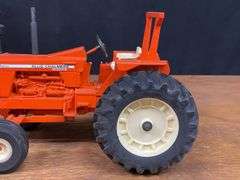 1/16 AC 220 1998 Wisconsin NIB Ertl