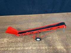 (2) 1/16 Tru Scale Elevator + Grain Drill Carter