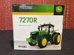 1/32 John Deere 7270R Prestige NIB Ertl