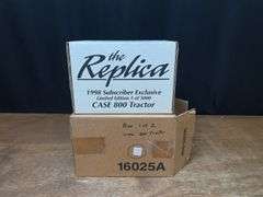 1/16 Case 800 1998 Replica NIB Ertl