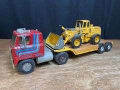 (2) Semi + IH Hough Payloader Ertl