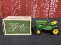 1/16 John Deere 110 L&G NIB Ertl