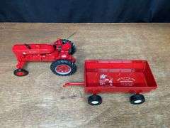 1/16 Farmall Super M-TA + Wagon 1996 Wisconsin NIB Ertl