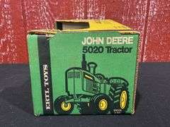 1/16 John Deere 5020 NIB Ertl