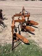 Allis Chalmers 3 Bottom Snap Coupler Plow