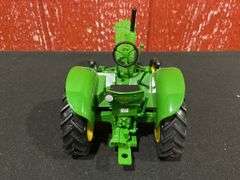 1/16 John Deere 620 2002 SFTS NIB Ertl