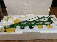 1/16 John Deere F145H Plow Precision NIB Ertl