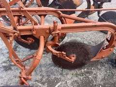 Allis Chalmers 2 Bottom Pull Type Plow