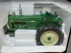 1/16 Oliver 770 NIB SC
