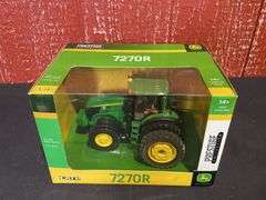 1/32 John Deere 7270R Prestige NIB Ertl