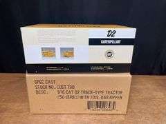 1/16 Caterpillar D2 w/Ripper NIB SC