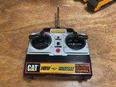 Caterpillar 225 Excavator RC