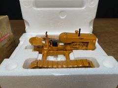 1/16 Cletrac HG 2000 SFTS NIB Ertl