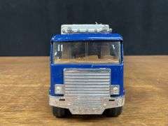 (2) Waldbaums + Abbott Labs Semis Ertl