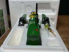 1/16 John Deere 3010 Precision NIB Ertl