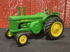1/16 John Deere R Trumm