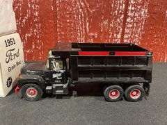 (2) 1/34 Ford + Mack Trucks 1st Gear
