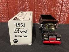(2) 1/34 Ford + Mack Trucks 1st Gear