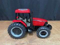 1/16 Case-IH MX110 2002 Wisconsin NIB Ertl