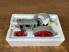 (2) 1/16 Ford 8N + Fordson F NIB Danbury Mint