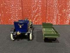 (2) John Deere Car + Truck