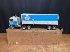 Pillsbury's Best Semi NIB Ertl